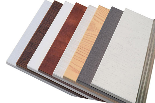 �������B��