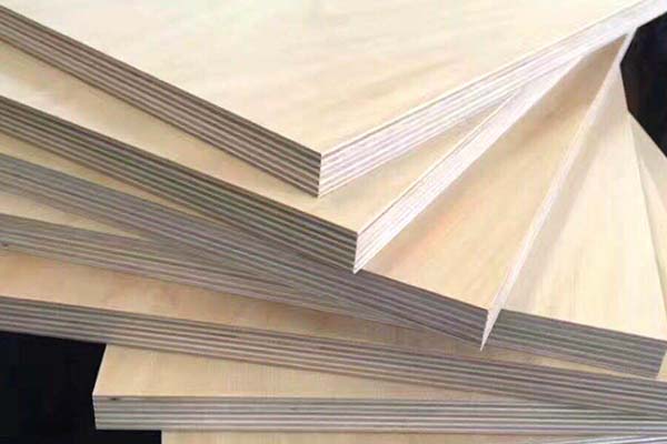 ���Ӱ����a�S�ҽ�������M�ж��Ӱ�Ʒ�|�b��